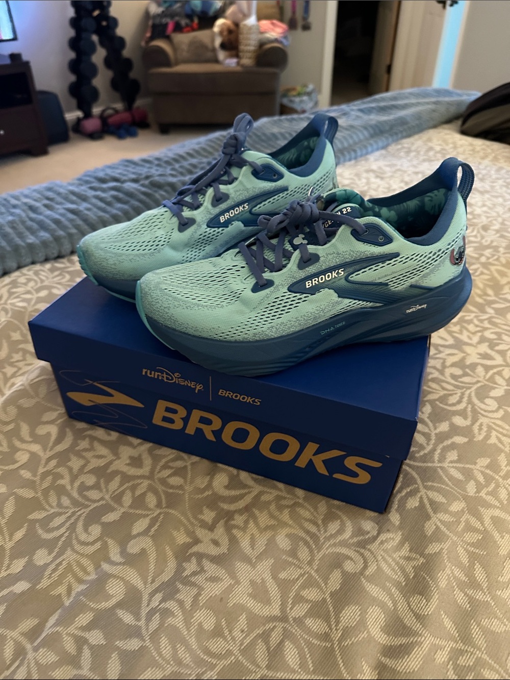Brooks runDisney Stitch Women’s Running Shoes in Teal and Navy Blue